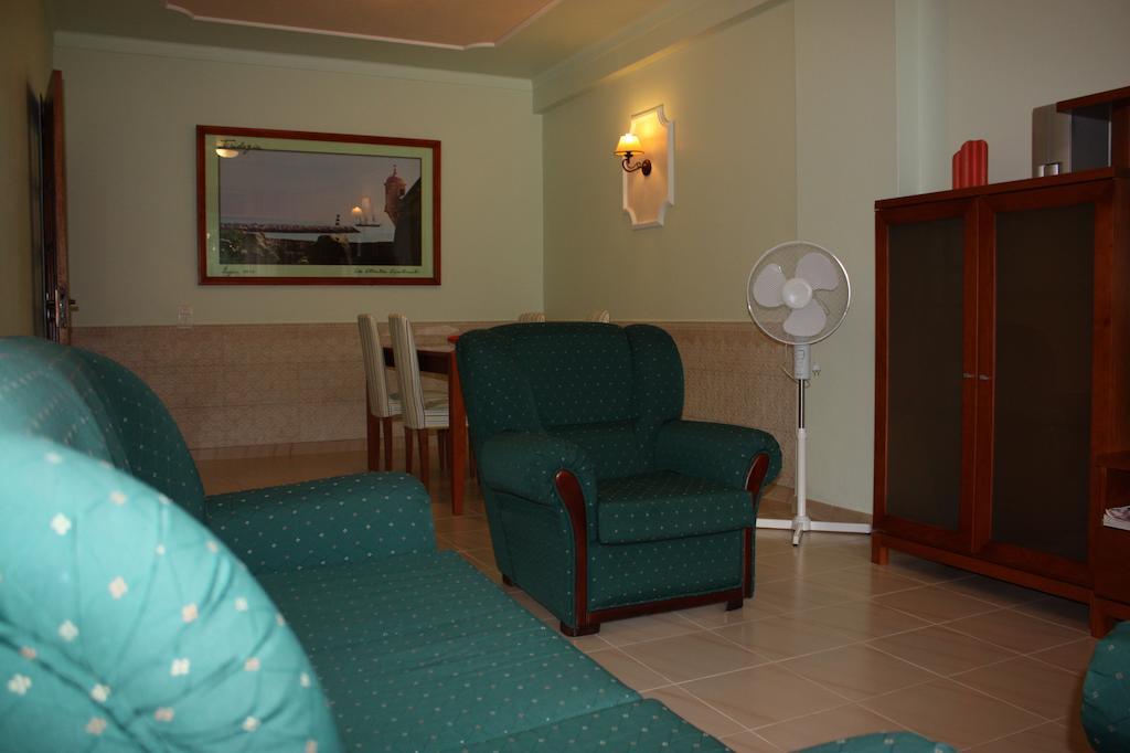Vila Atlantida Lagos Bagian luar foto
